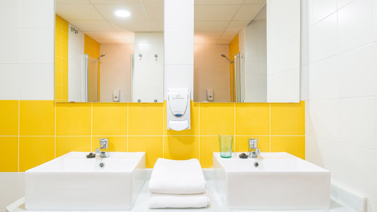 Photo of Bathroom in Benarraba