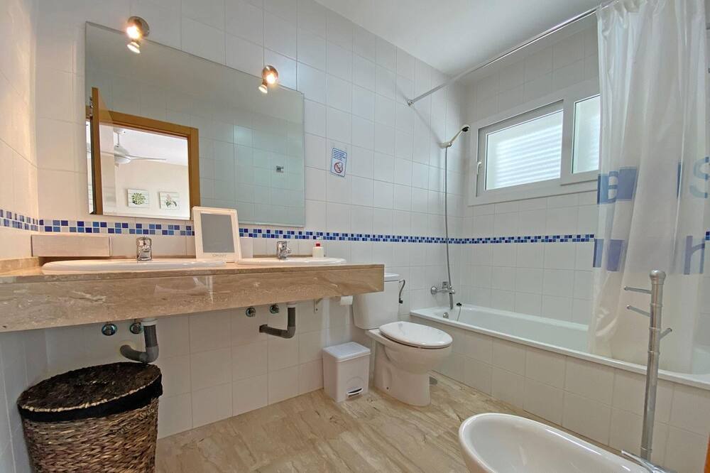 Photo of Bathroom in Conil de la Frontera
