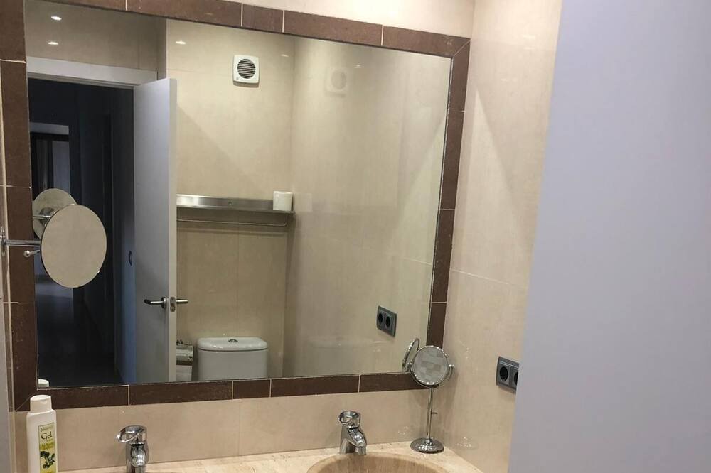 Photo of Bathroom in Mairena del Aljarafe