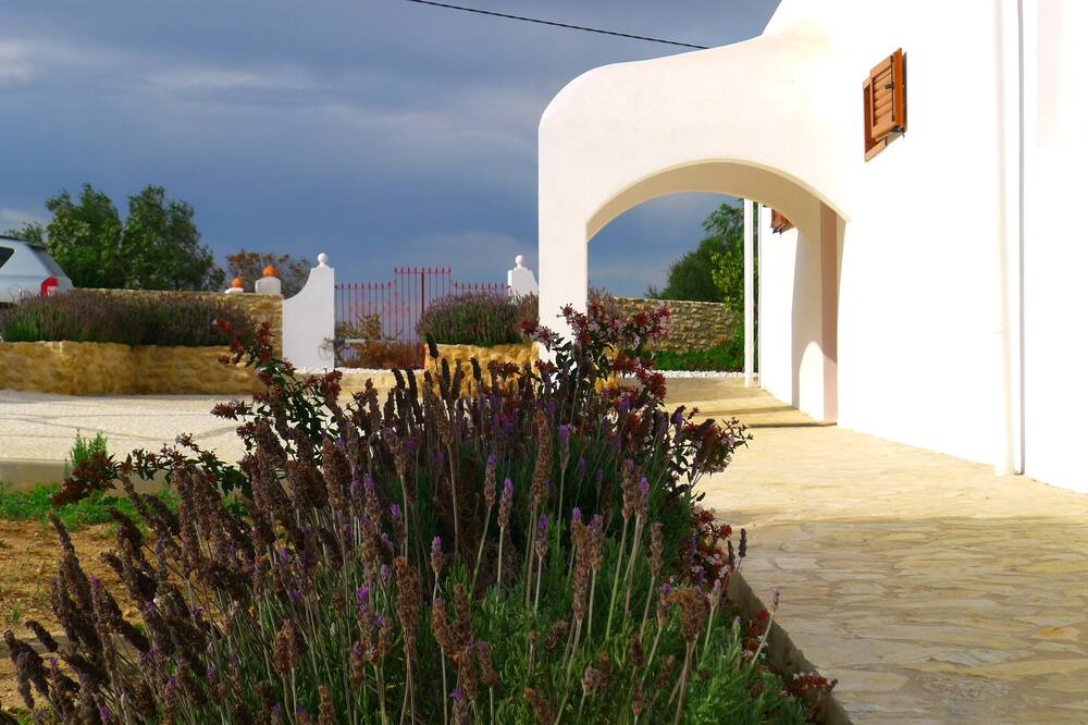 Photo of Outdoor in San Ambrosio
