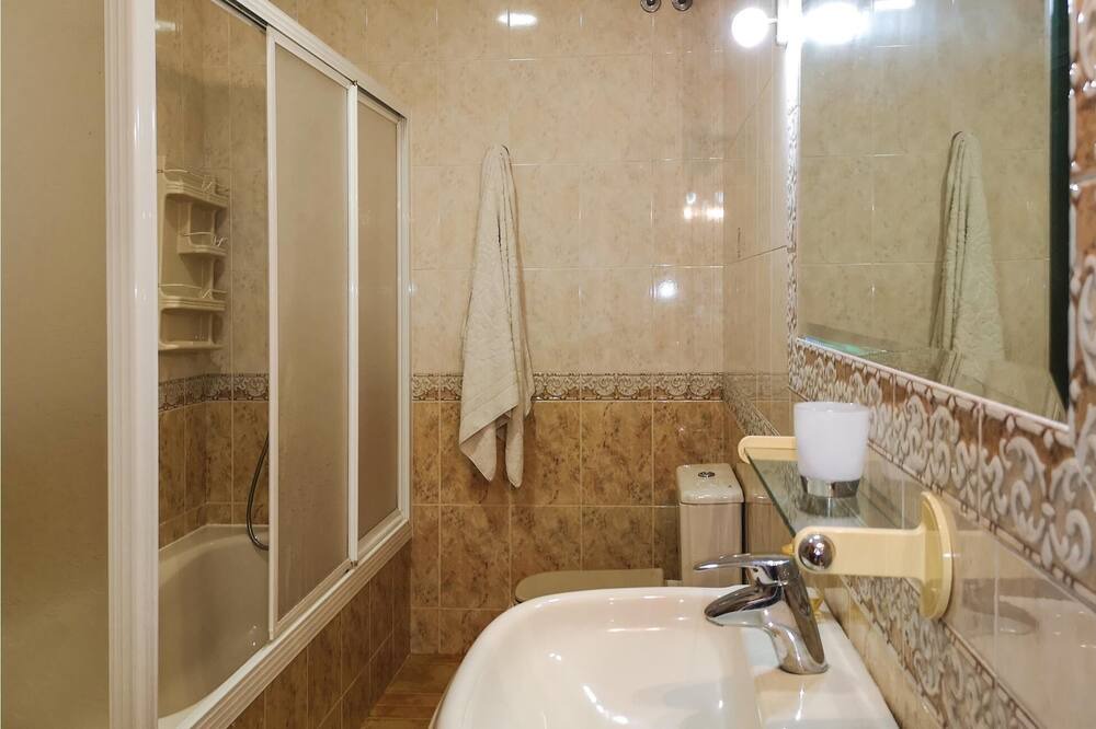 Photo of Bathroom in Olvera