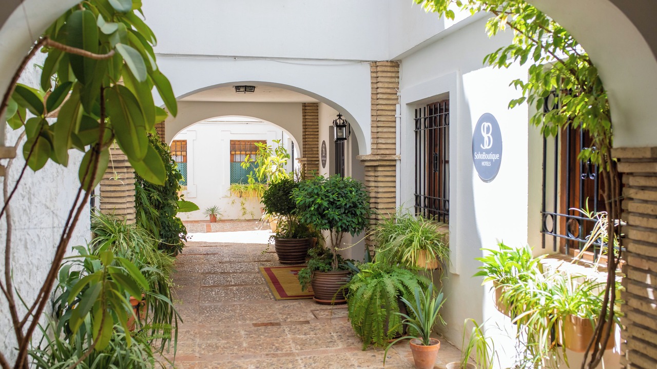 Photo of Outdoor in La Trinidad-San Juan y Todos los Santos
