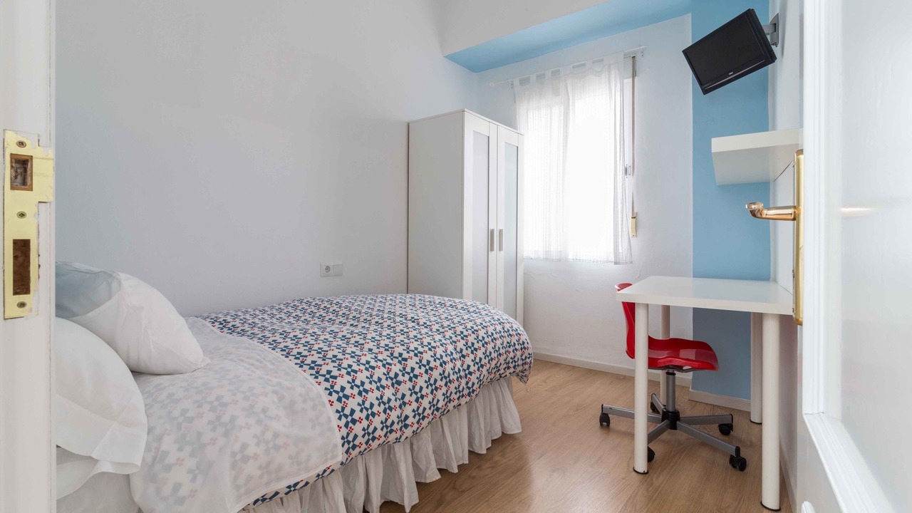 Photo of Bedroom in Calle San Pedro