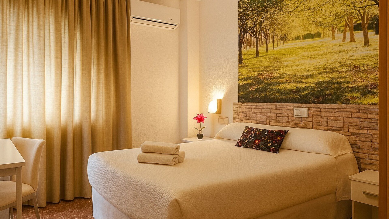 Photo of Bedroom in Peal de Becerro