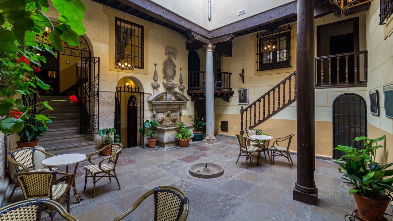 Photo of Patio Balcony in Albaicin