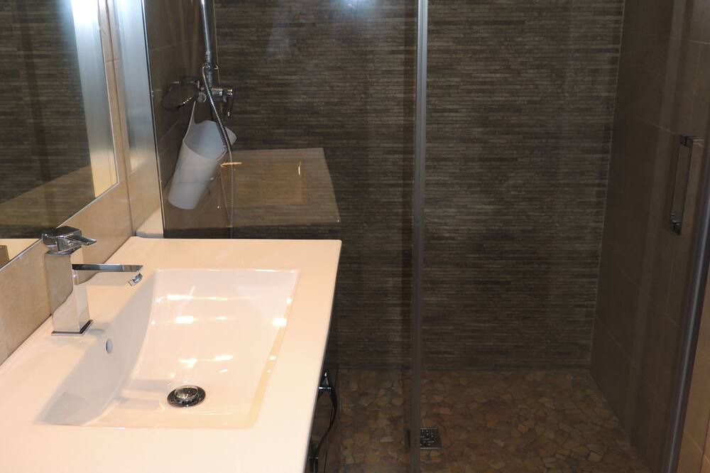 Photo of Bathroom in Conil de la Frontera City Center