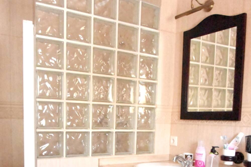 Photo of Bathroom in Penaflor