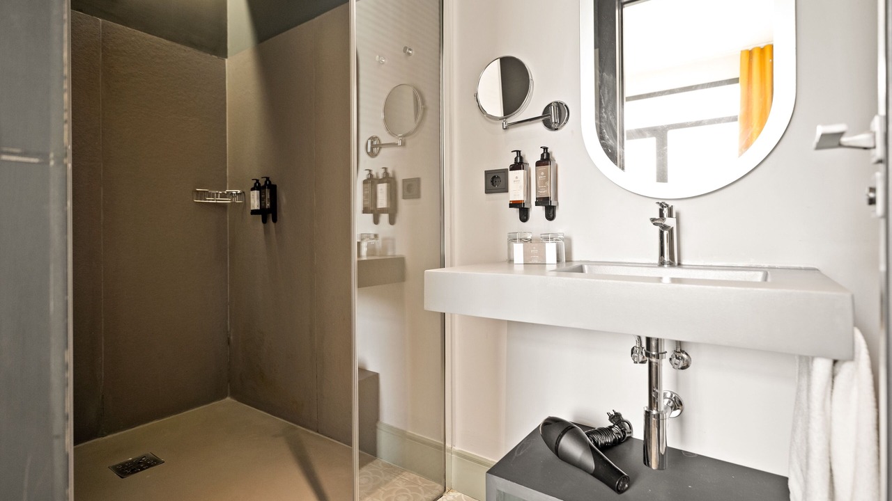 Photo of Bathroom in Historical Center