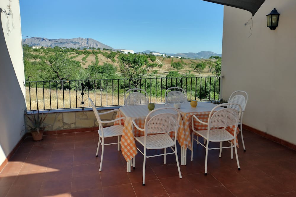 Photo of Outdoor in Velez Rubio