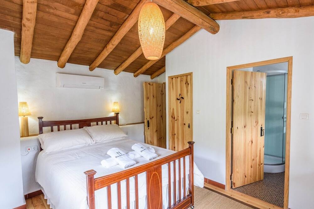 Photo of Bedroom in Genalguacil