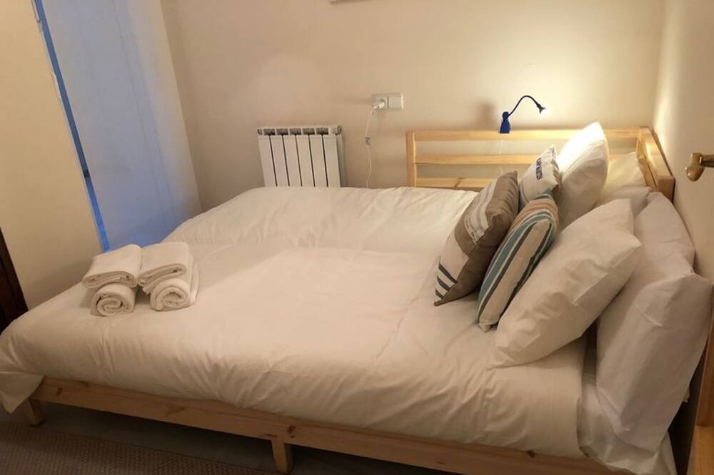 Photo of Bedroom in Figares