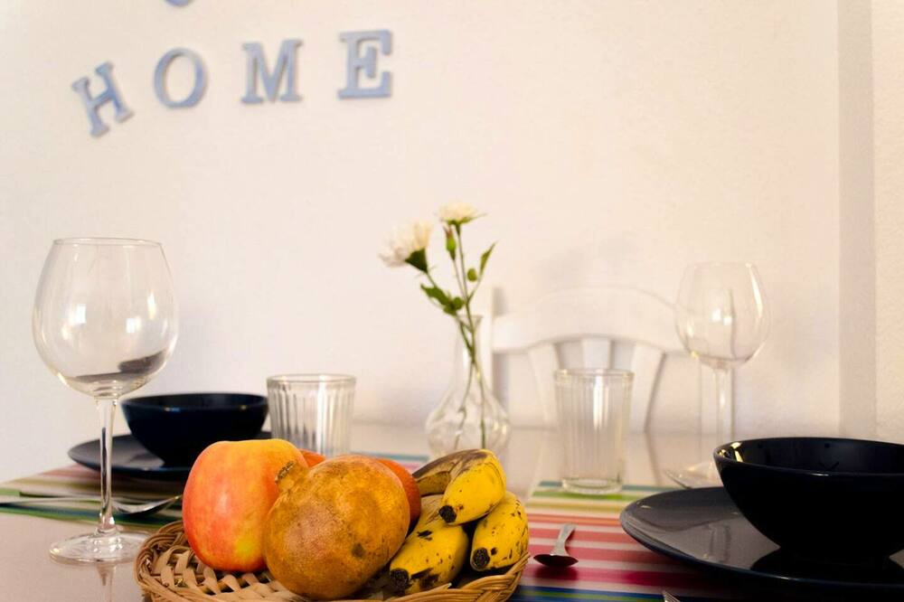 Photo of Livingroom in San Francisco-Ribera