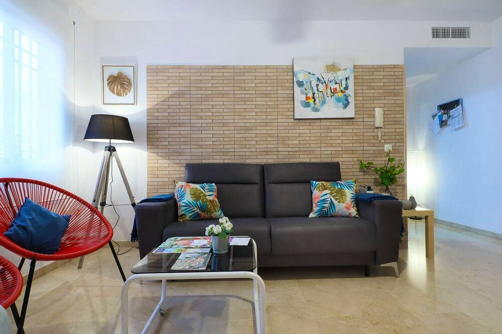 Photo of Livingroom in San Francisco-Ribera
