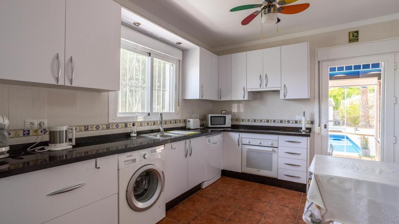 Photo of Kitchen in Canillas de Albaida