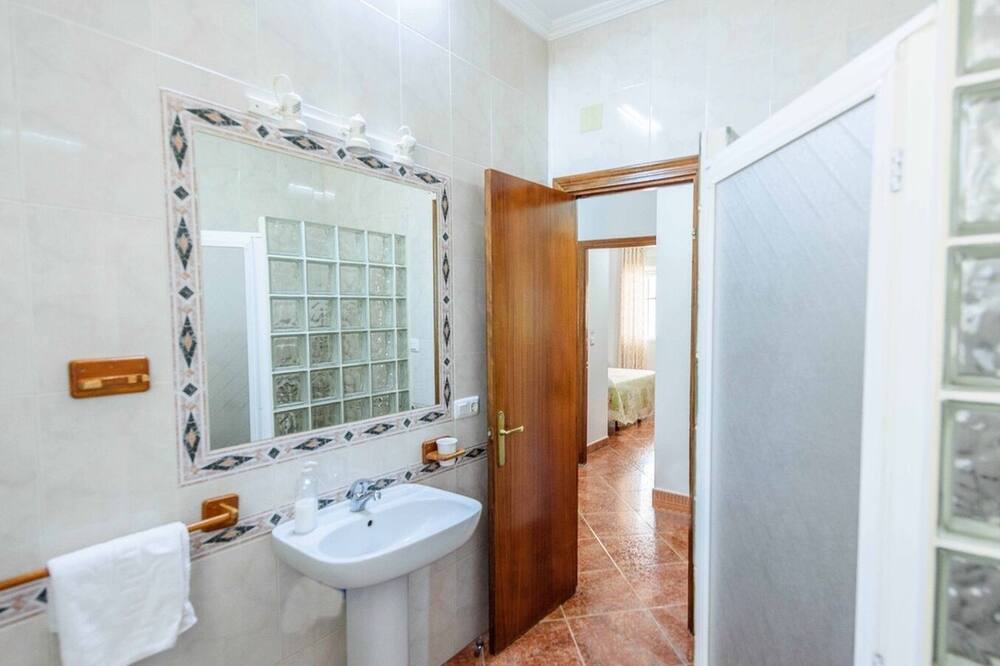 Photo of Bathroom in Prado del Rey