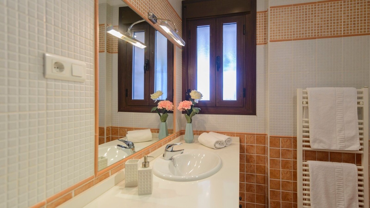 Photo of Bathroom in Alcaucin