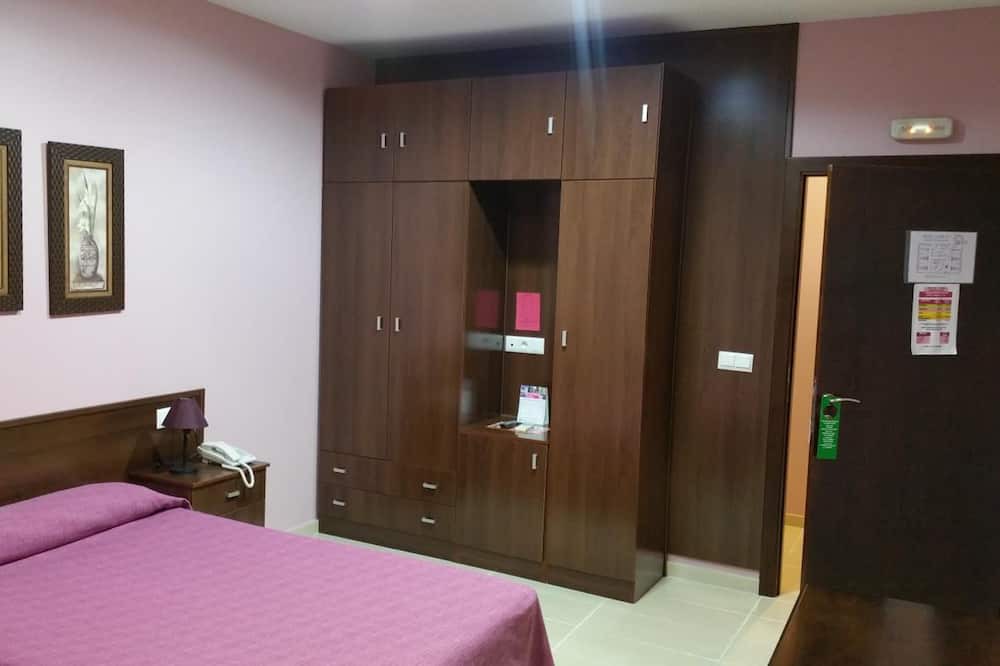 Photo of Bedroom in La Palma del Condado