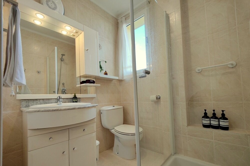 Photo of Bathroom in Haro