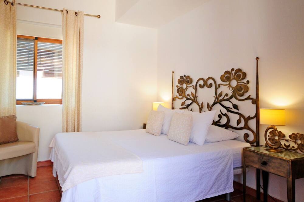 Photo of Bedroom in Lecrin