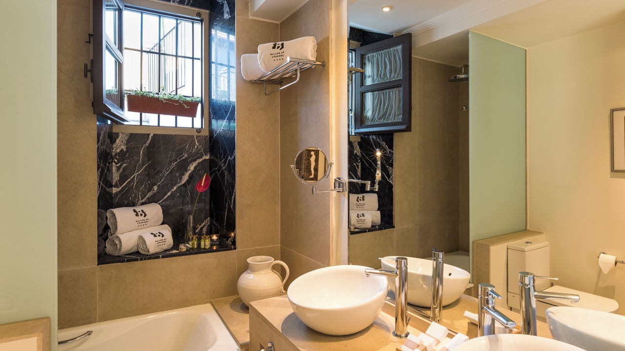 Photo of Bathroom in La Catedral