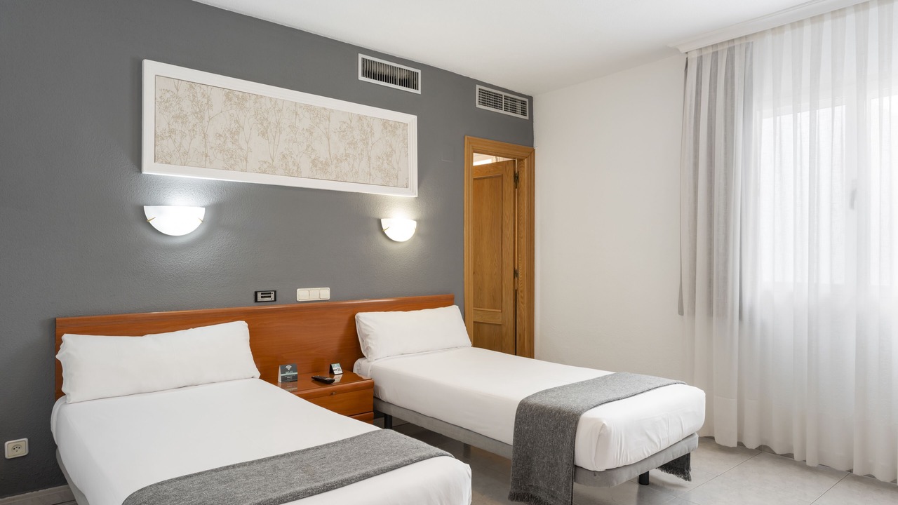 Photo of Bedroom in Toro
