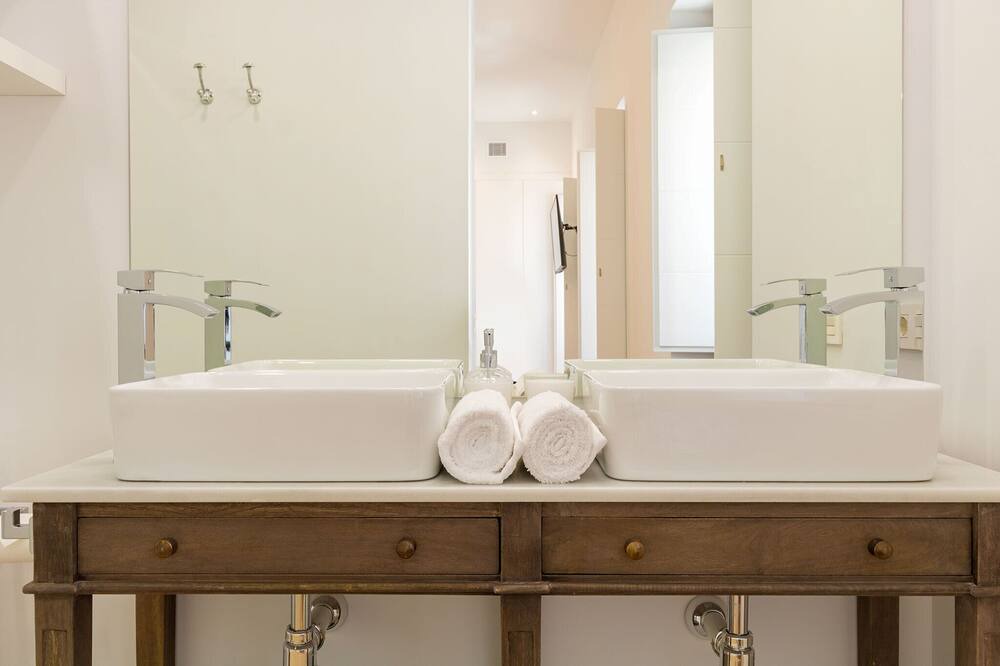 Photo of Bathroom in San Bernardo