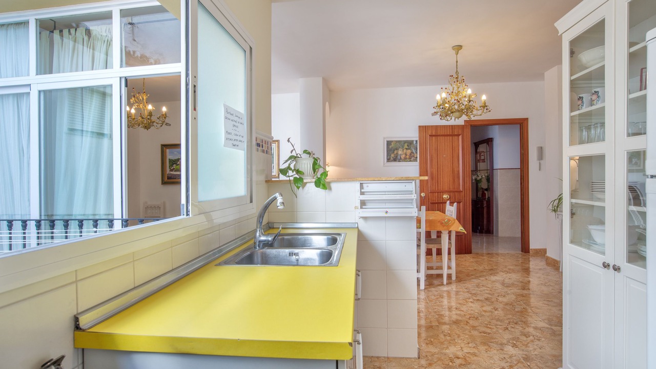 Photo of Kitchen in Farajan