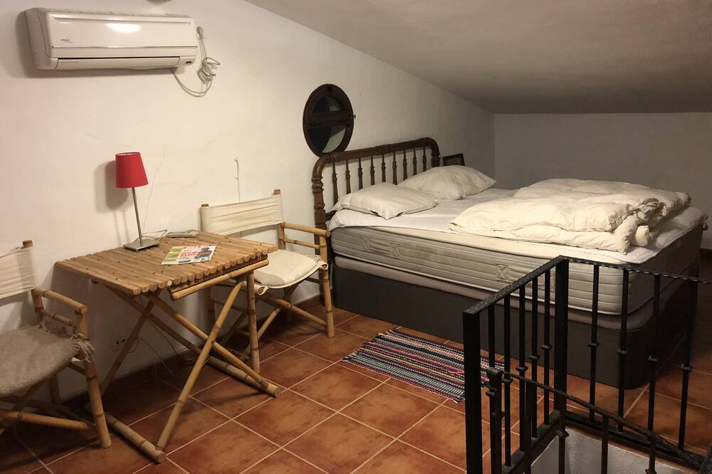 Photo of Bedroom in Canillas de Aceituno