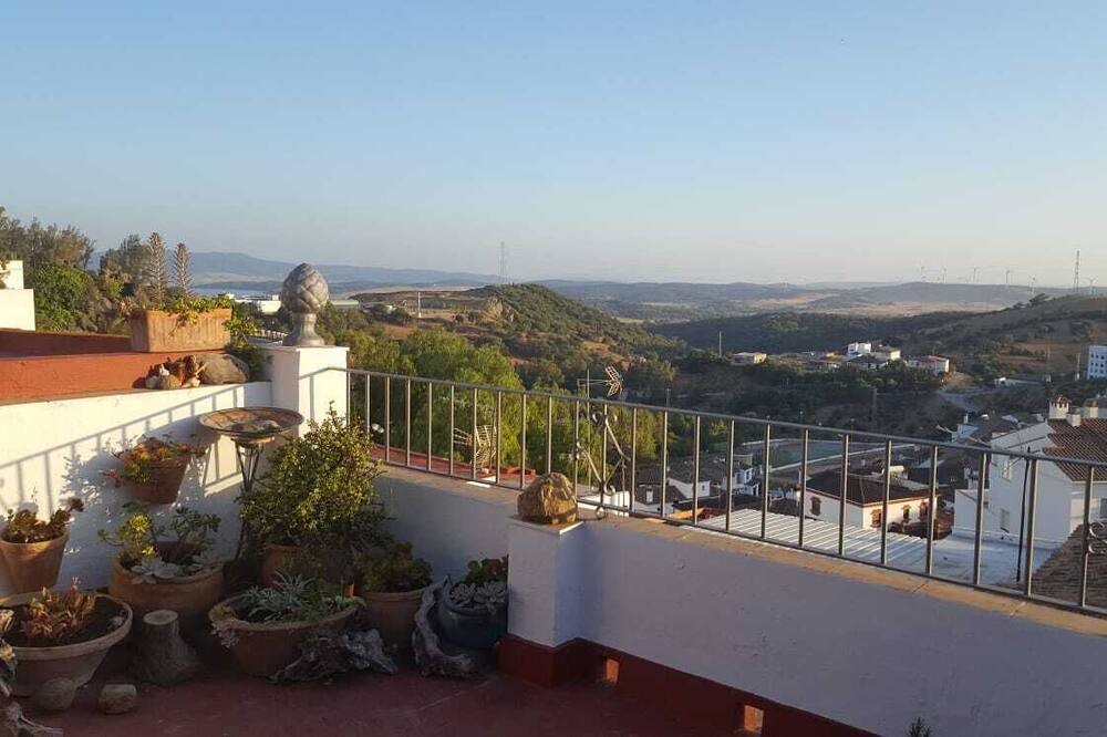 Photo of Patio Balcony in Alcala de los Gazules