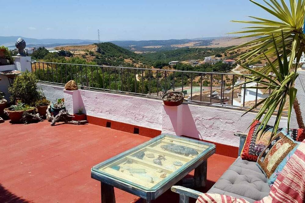 Photo of Patio Balcony in Alcala de los Gazules