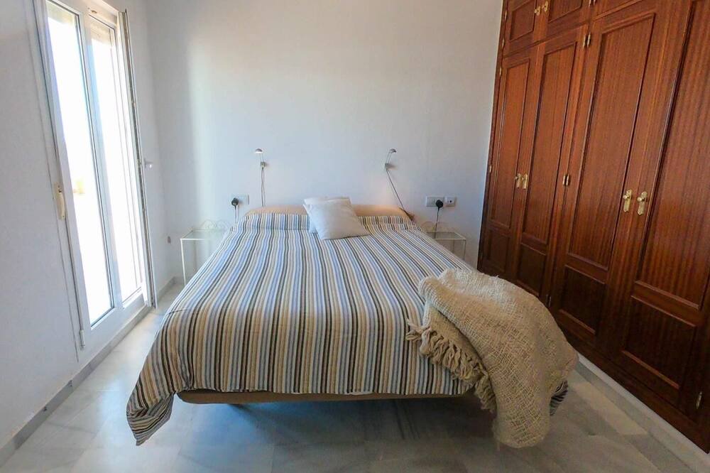 Photo of Bedroom in Conil de la Frontera City Center