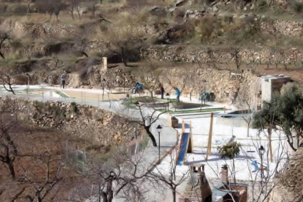 Photo of Others in Laroya