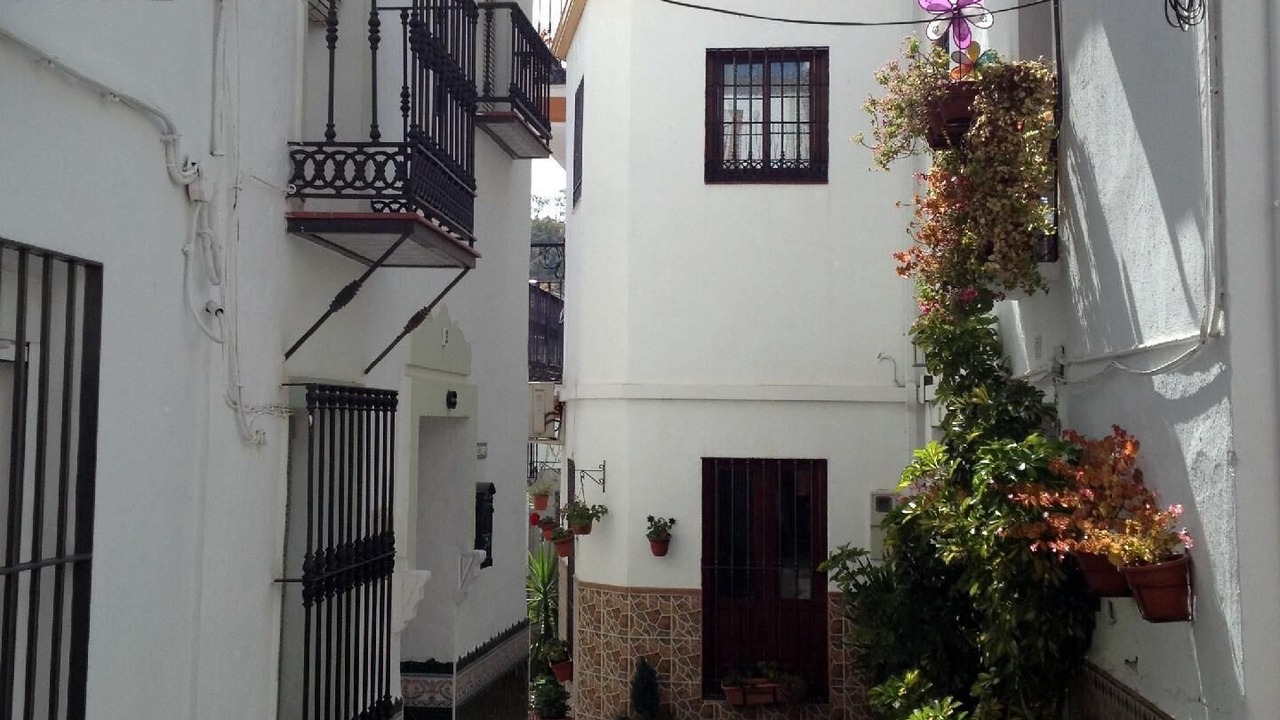 Photo of Outdoor in Guaro