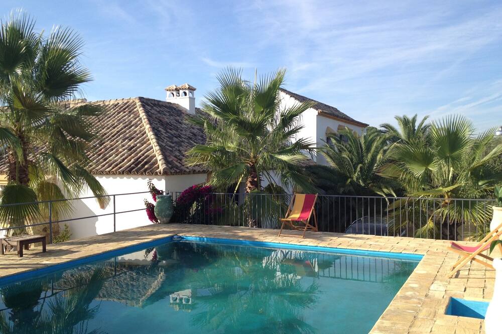 Photo of Outdoor in Marchena