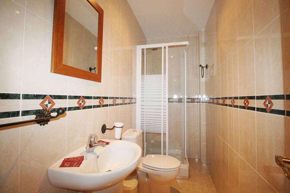 Photo of Bathroom in Los Llanos
