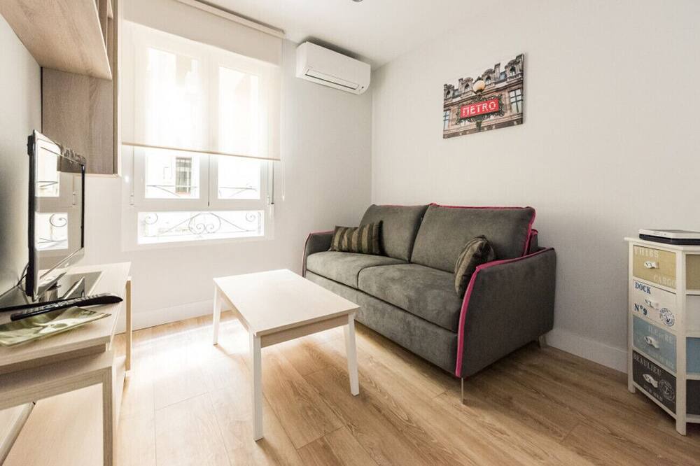 Photo of Livingroom in Moncloa - Arguelles