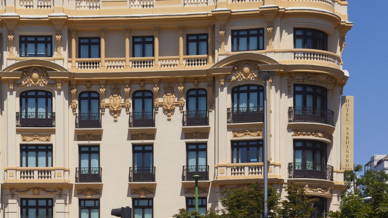 Photo of Outdoor in Trafalgar