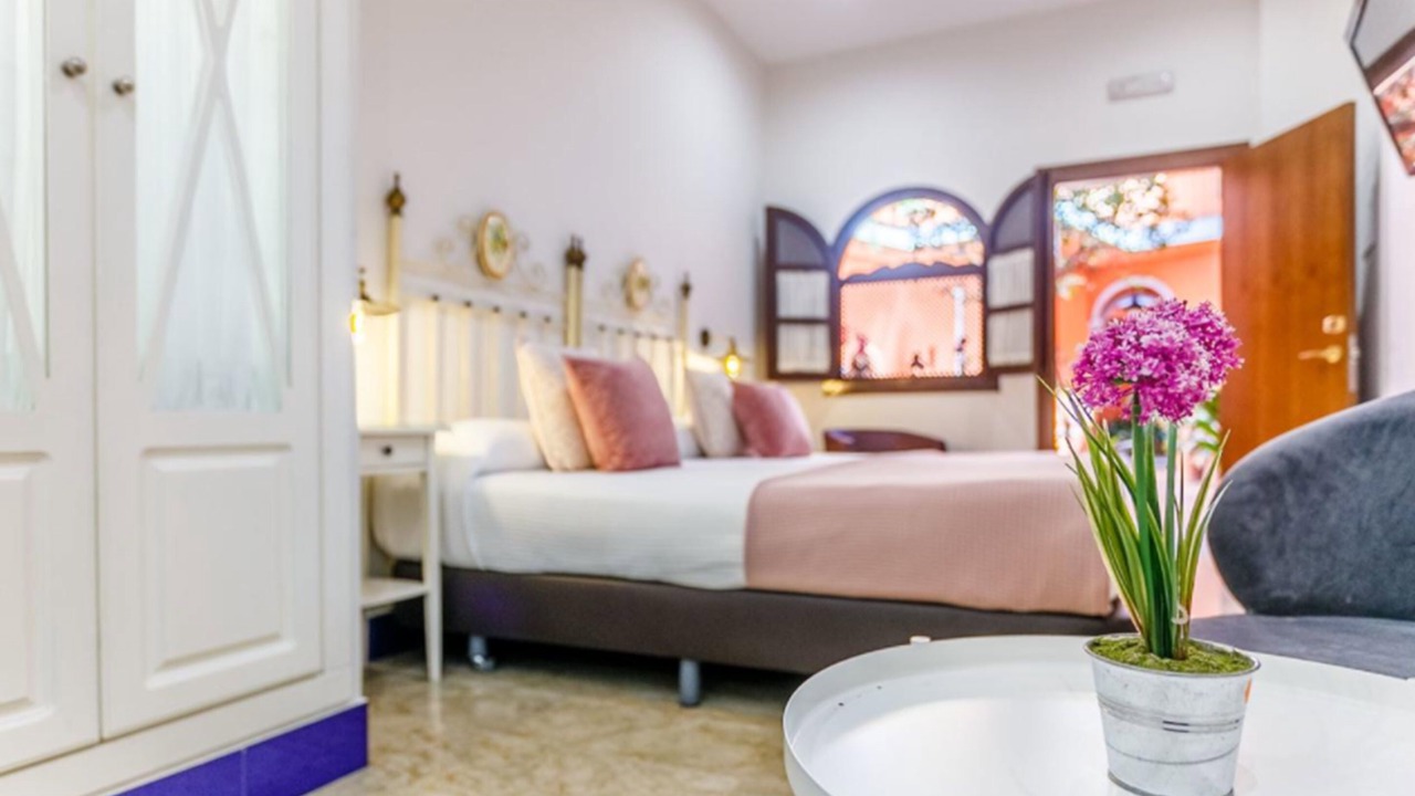 Photo of Bedroom in Alameda