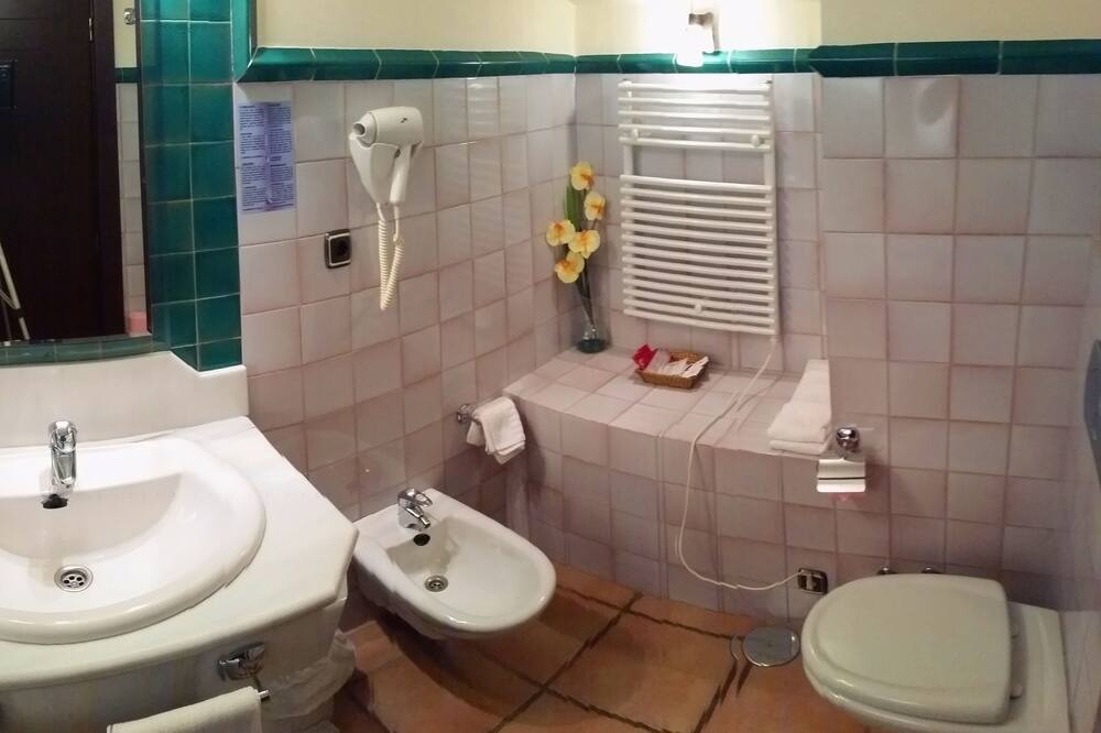 Photo of Bathroom in Barrio de la Vega