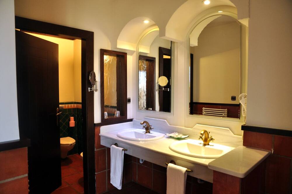 Photo of Bathroom in Barrio de la Vega