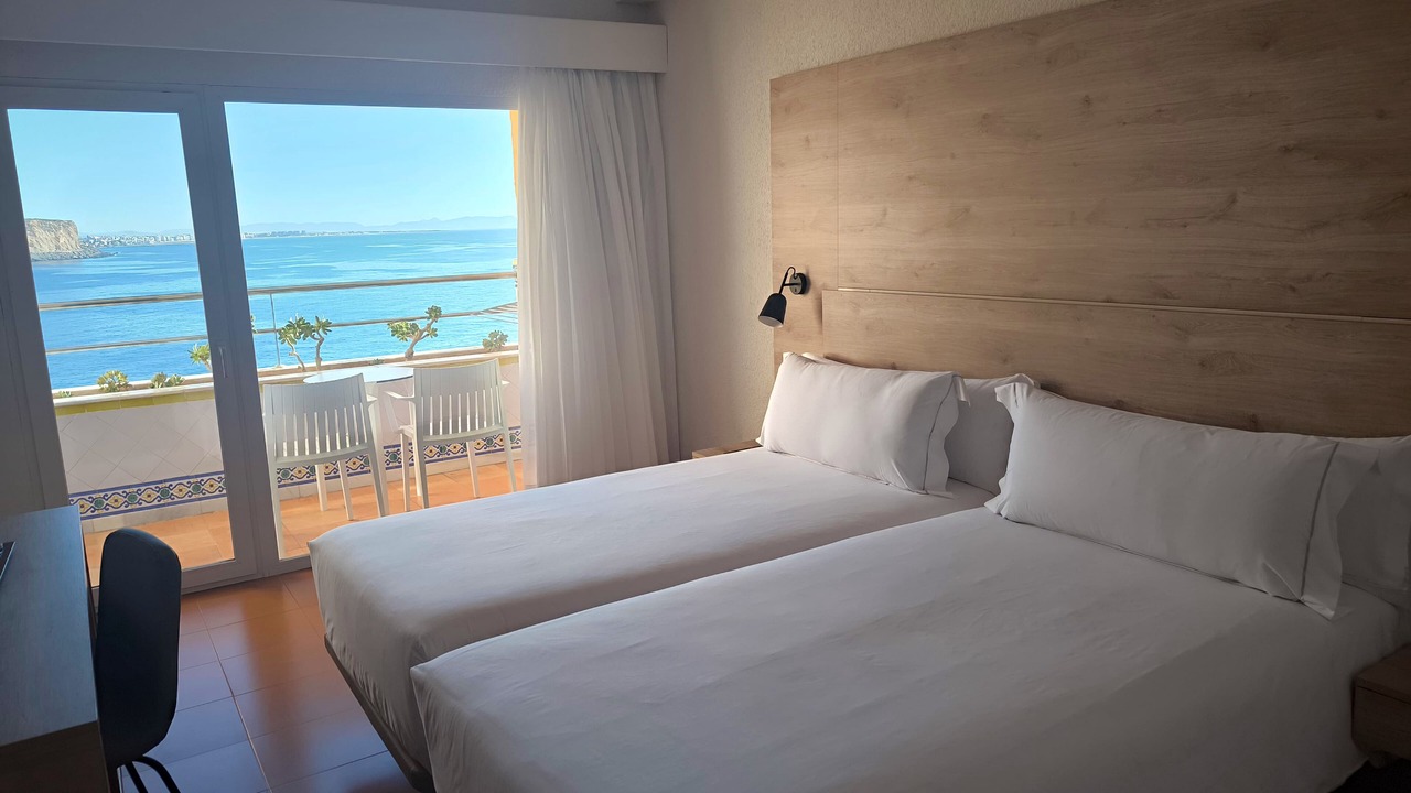 Photo of Bedroom in Enix