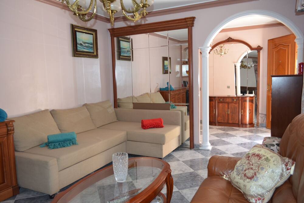 Photo of Livingroom in Almayate Bajo