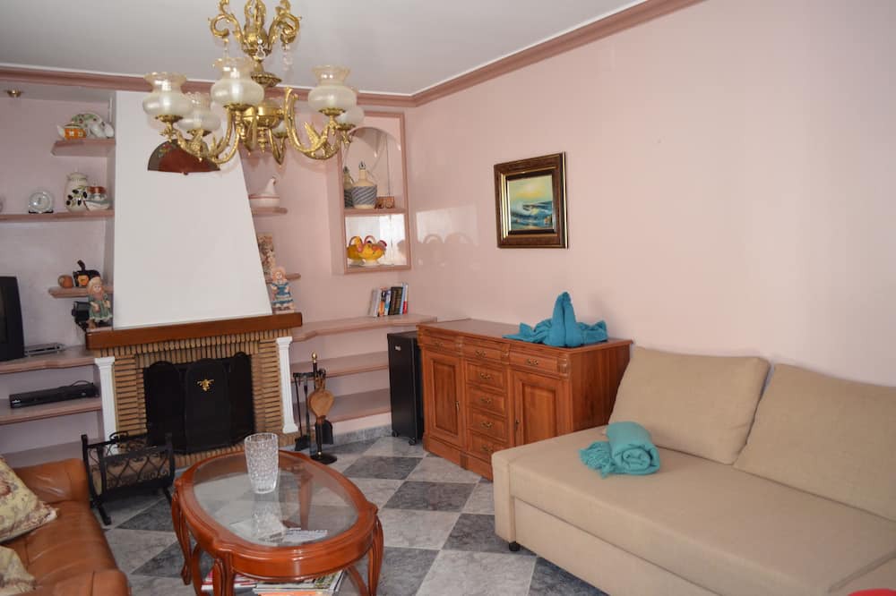 Photo of Livingroom in Almayate Bajo