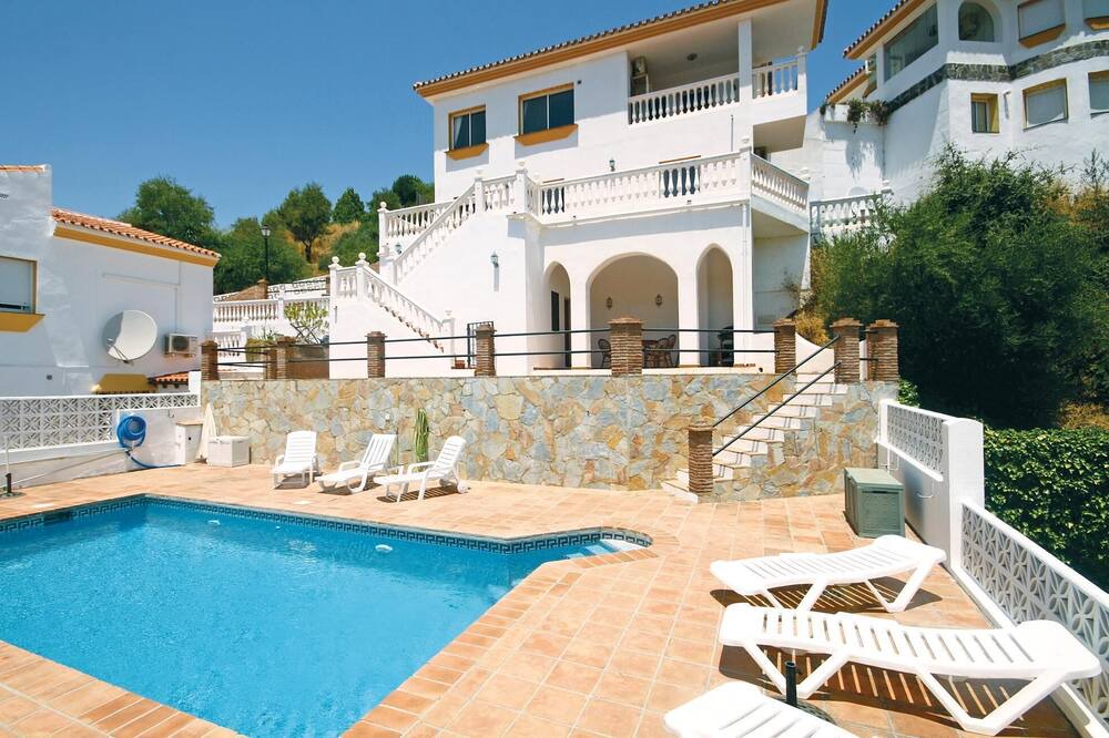 Photo of Outdoor in Monda