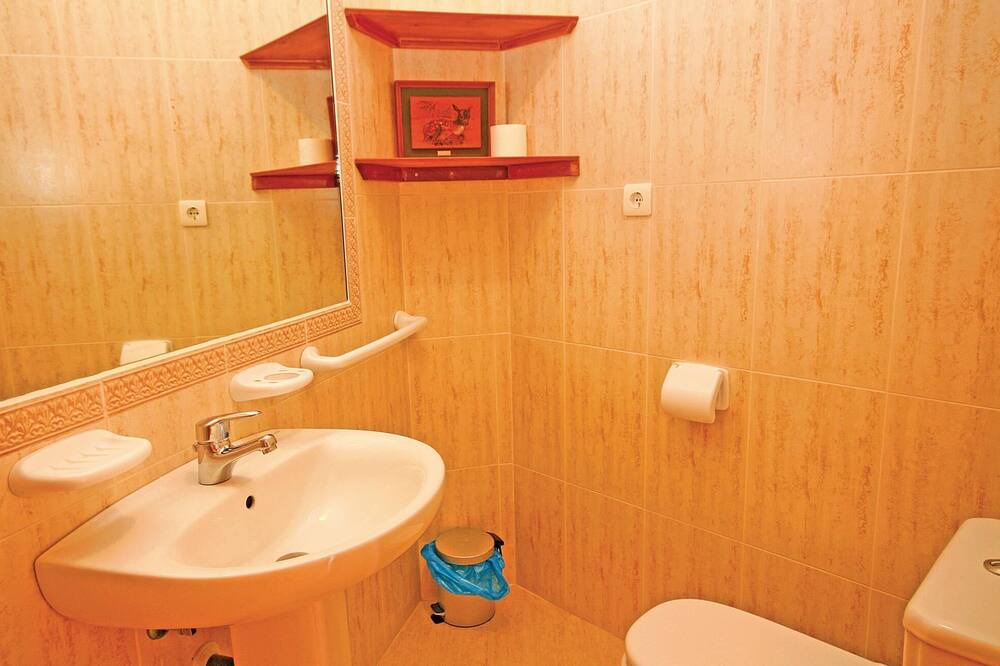 Photo of Bathroom in Monda
