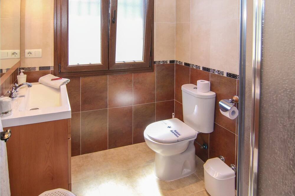 Photo of Bathroom in Sayalonga