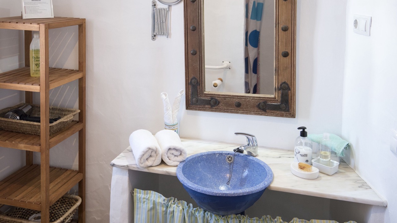 Photo of Bathroom in Cartajima