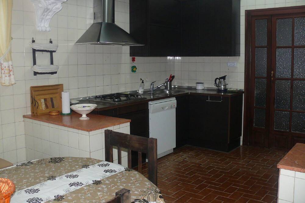 Photo of Kitchen in Teba