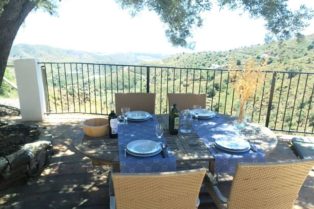Photo of Patio Balcony in Sayalonga