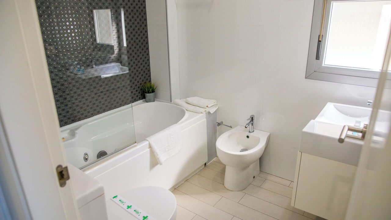 Photo of Bathroom in El Cuervo de Sevilla